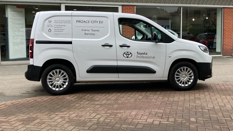 Toyota Proace City L2 Electric Icon Van 50kWh Auto
